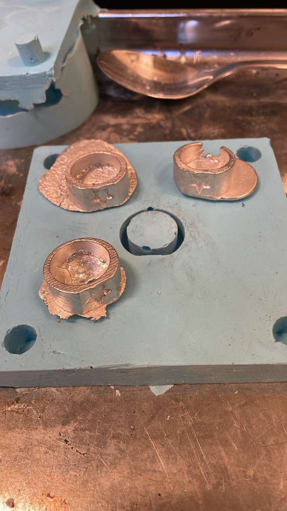 Multiple ring casts on a table